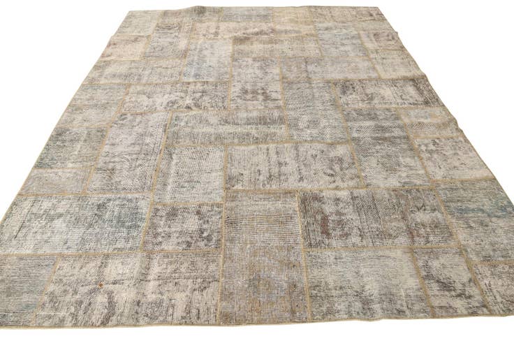 Detail image of 8' x 10' 3 Hand Knotted Ultra Vintage Persian Wool Rug