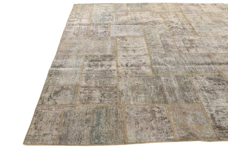 Detail image of 8' x 10' 3 Hand Knotted Ultra Vintage Persian Wool Rug