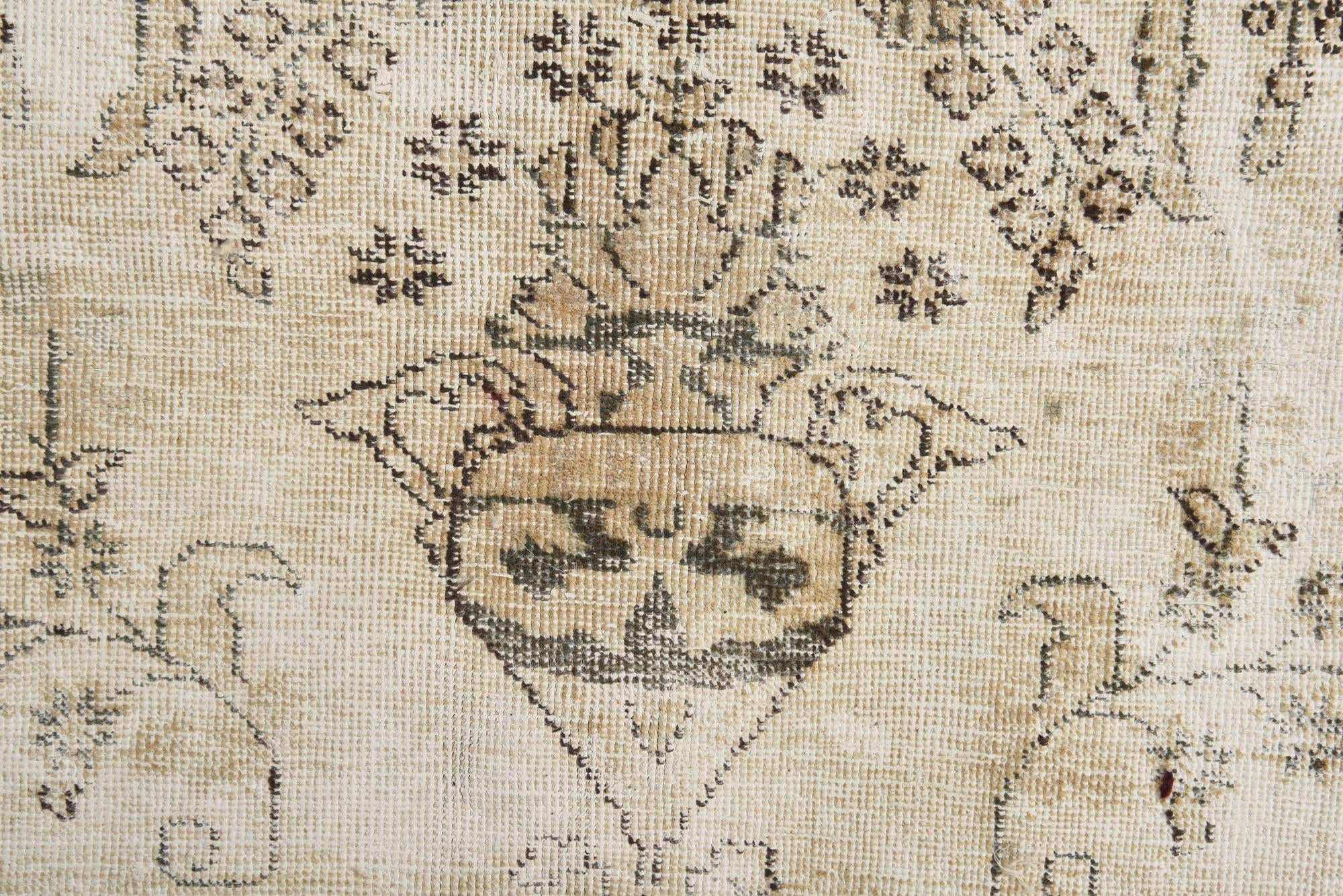 9' 5 x 12' 1 Hand Knotted Ultra Vintage Persian Wool Rug