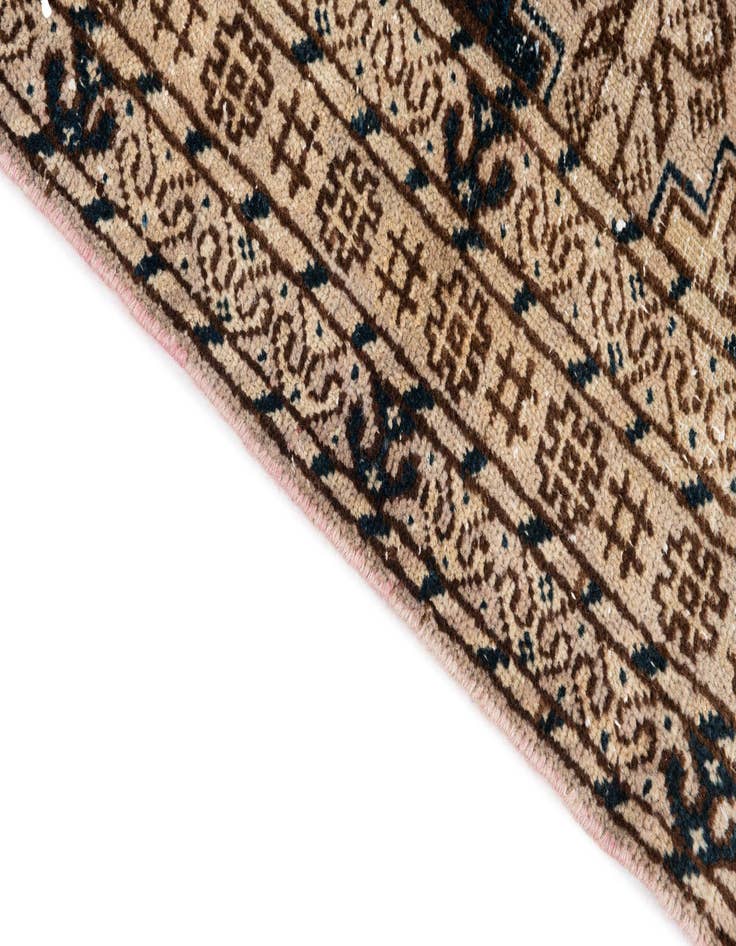 Detail image of 4' x 6' 7  Hand Knotted Ultra Vintage Persian Wool Rug