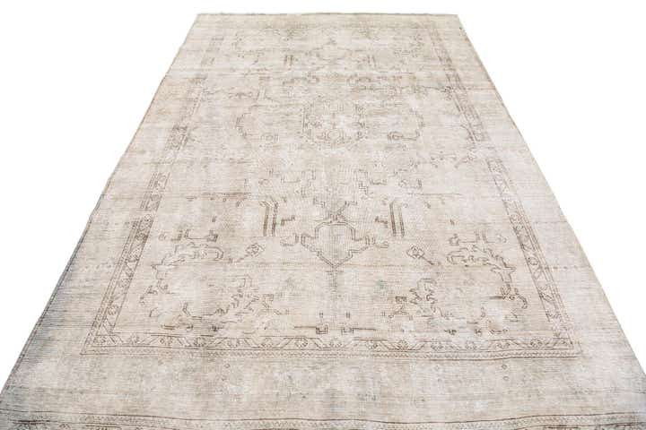 6' x 9' 1 Hand Knotted Ultra Vintage Persian Wool Rug