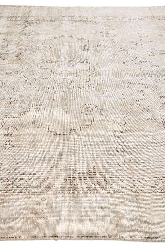 6' x 9' 1 Hand Knotted Ultra Vintage Persian Wool Rug