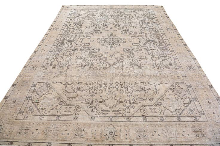 Detail image of 7' 8 x 11' 2 Hand Knotted Ultra Vintage Persian Wool Rug