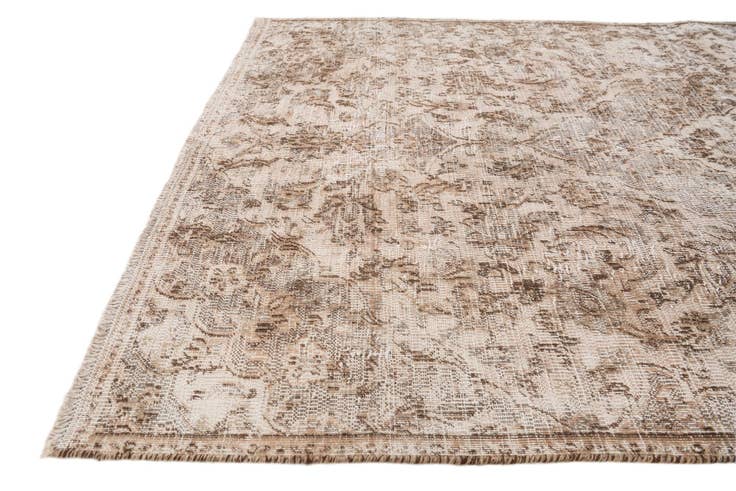 Detail image of 4' x 7' 1 Hand Knotted Ultra Vintage Persian Wool Rug