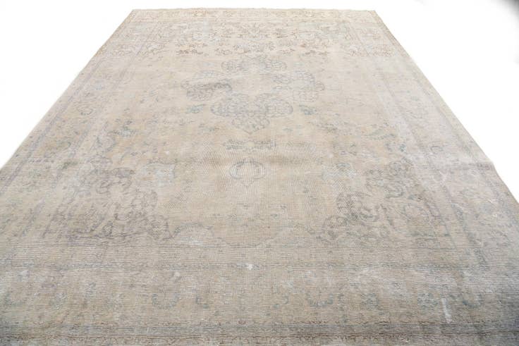 Detail image of 9' 3 x 13' Hand Knotted Ultra Vintage Persian Wool Rug