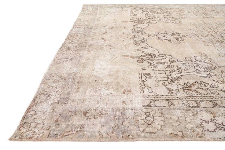 Detail image of 6' 6 x 9' 6 Hand Knotted Ultra Vintage Persian Wool Rug