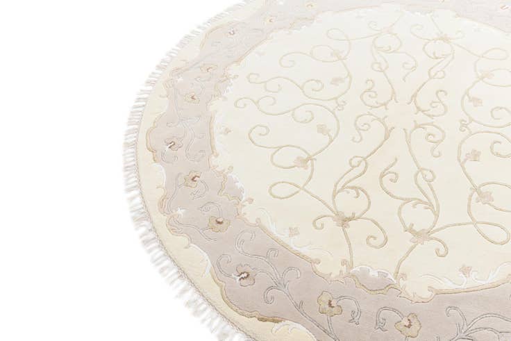 Detail image of 6' 5 x 6' 5 Hand Knotted Darya Round Rug