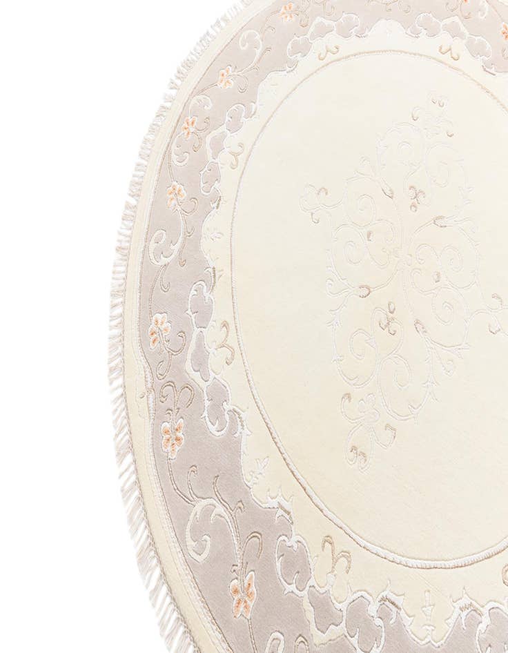 Detail image of 6' 7 x 6' 7  Hand Knotted Darya Round Rug