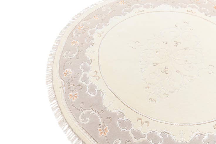 Detail image of 6' 7 x 6' 7 Hand Knotted Darya Round Rug