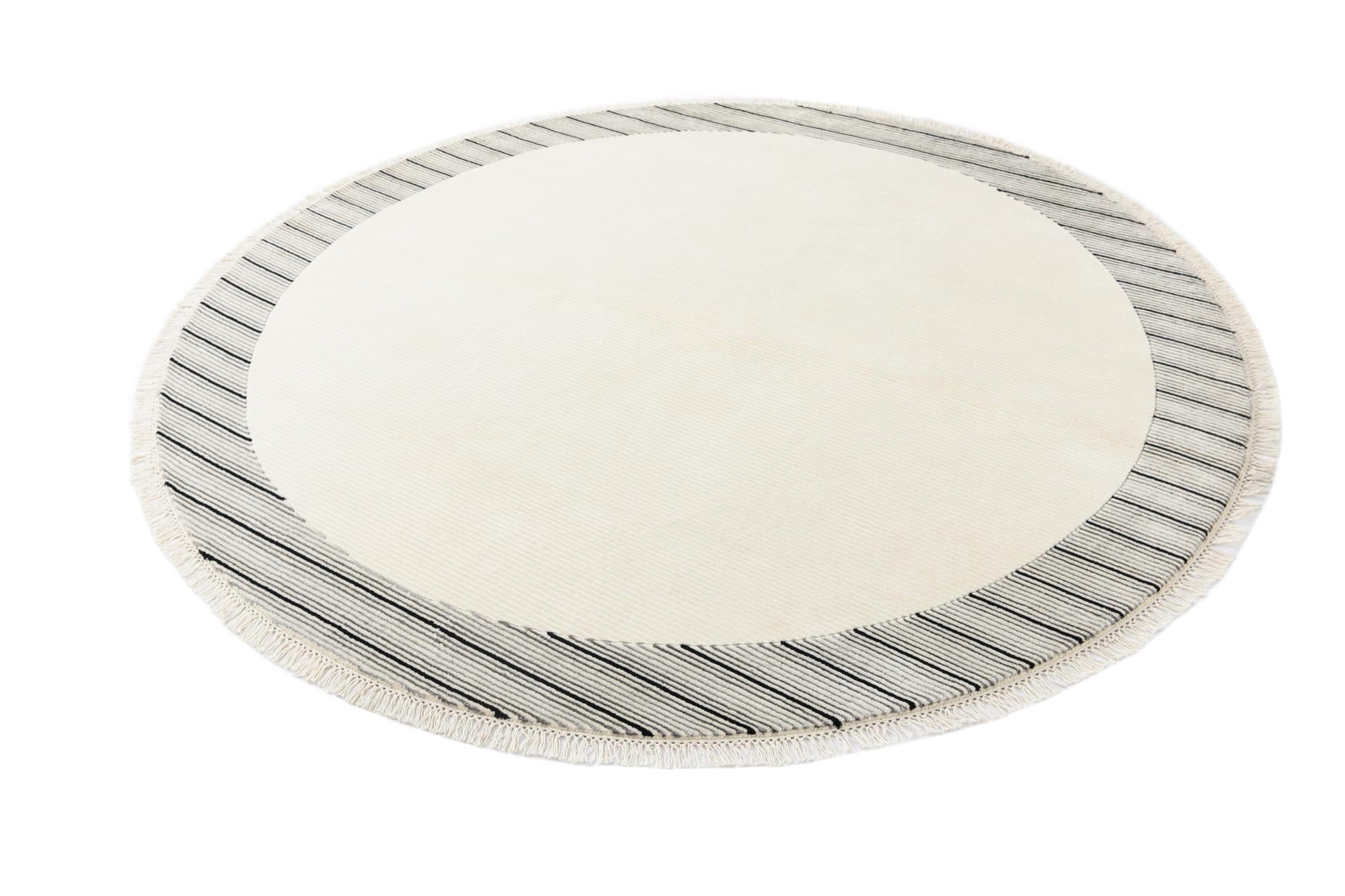 6' 6 x 6' 6 Hand Knotted Darya Wool Round Rug