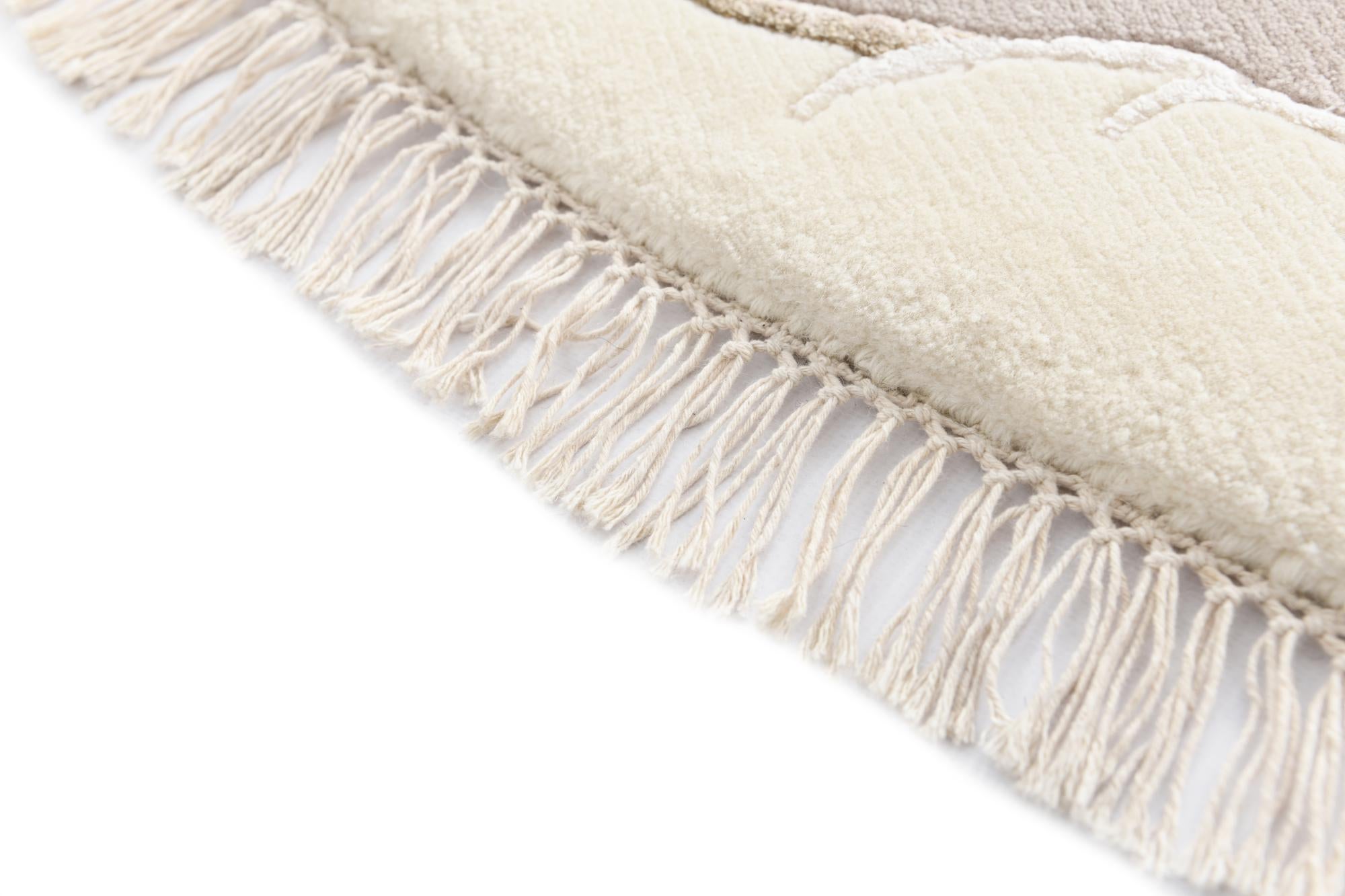 7' 10 x 7' 10 Hand Knotted Darya Wool Round Rug