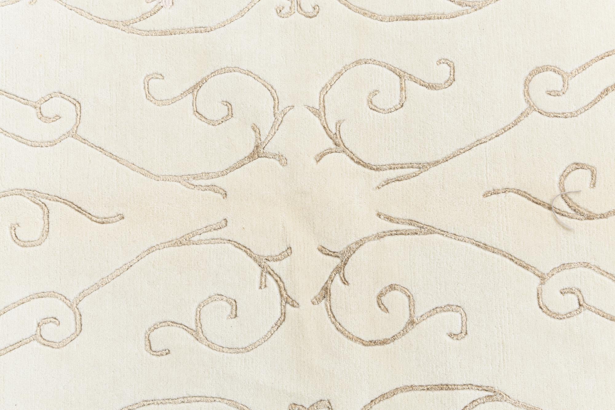 7' 10 x 7' 10 Hand Knotted Darya Wool Round Rug