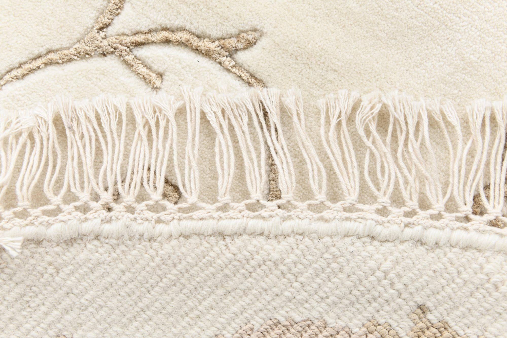 7' 10 x 7' 10 Hand Knotted Darya Wool Round Rug