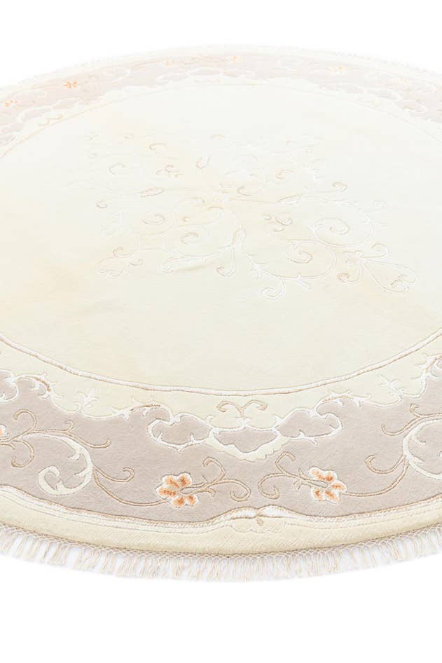 Detail image of 8' 4 x 8' 4 Hand Knotted Darya Wool Round Rug