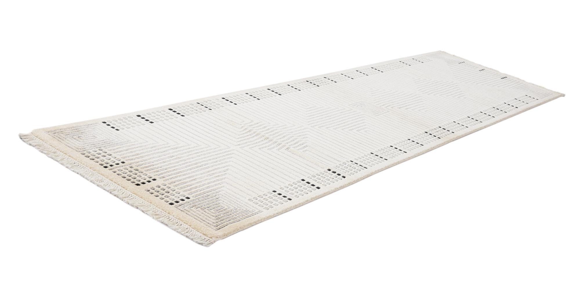 2' 8 x 10' Hand Knotted Darya Wool Runner Rug