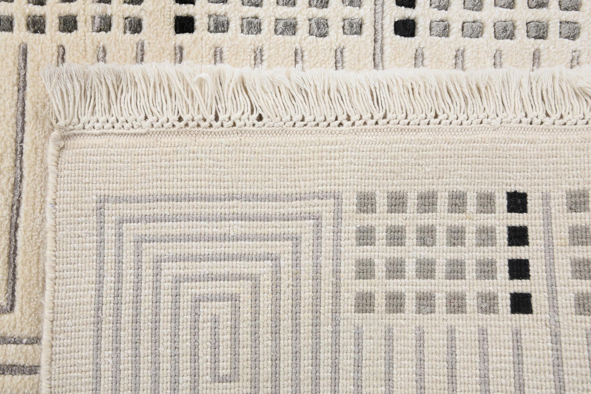 2' 8 x 10' Hand Knotted Darya Wool Runner Rug