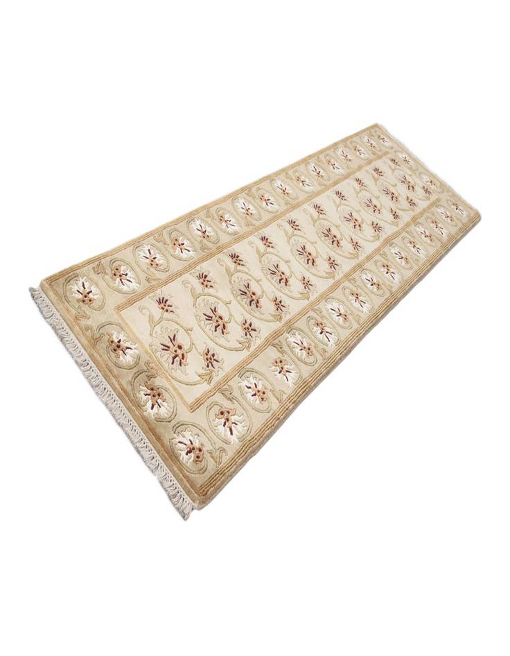 Detail image of 2' 8 x 9' 9  Hand Knotted Darya Wool Runner Rug