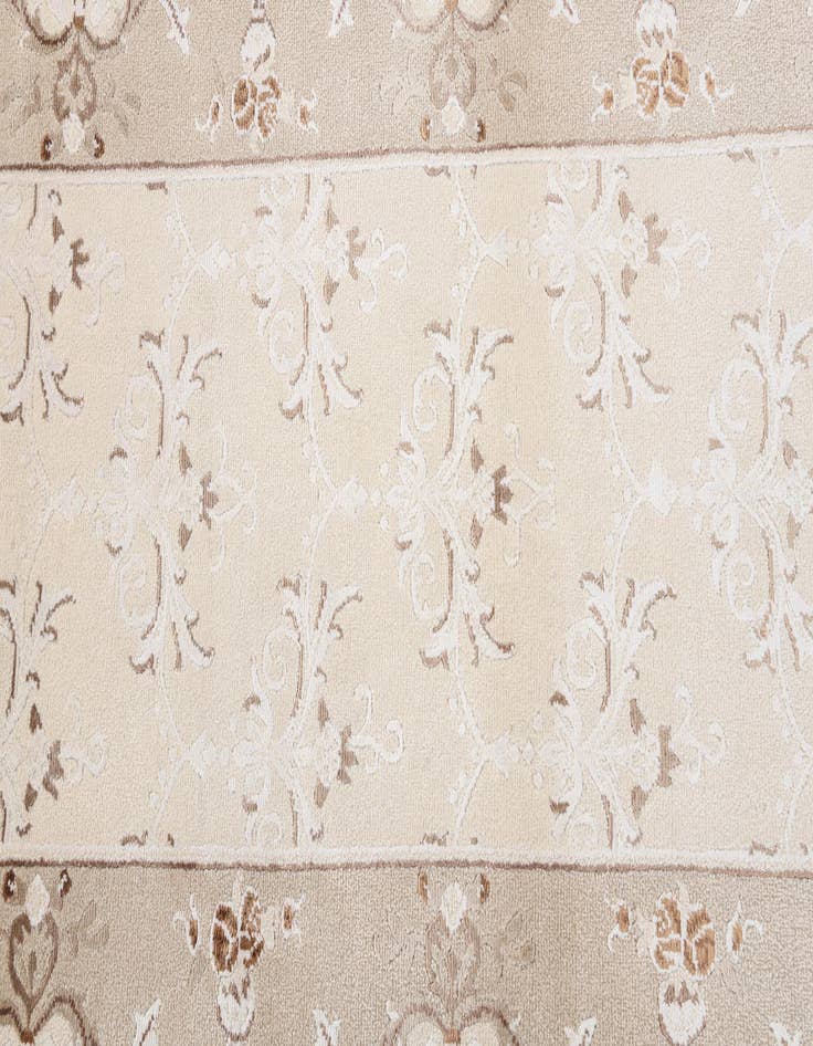 Detail image of 2' 10 x 10'  Hand Knotted Darya Wool Runner Rug