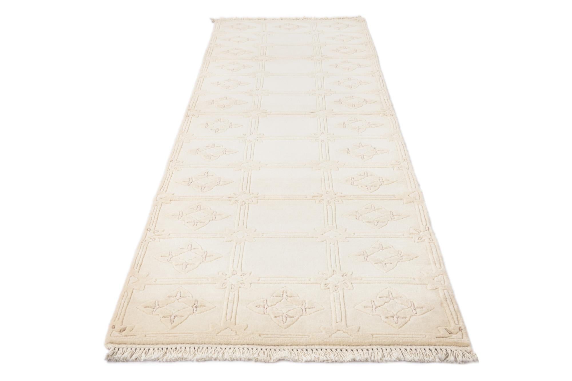 2' 8 x 9' 5 Hand Knotted Darya Wool Runner Rug