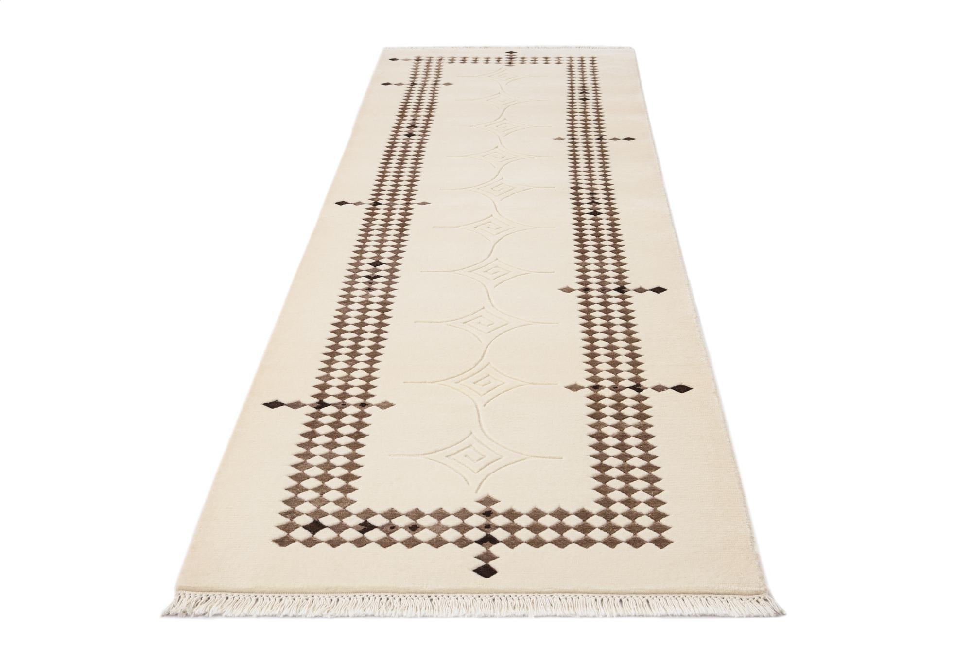 2' 9 x 9' 7 Hand Knotted Darya Wool Runner Rug