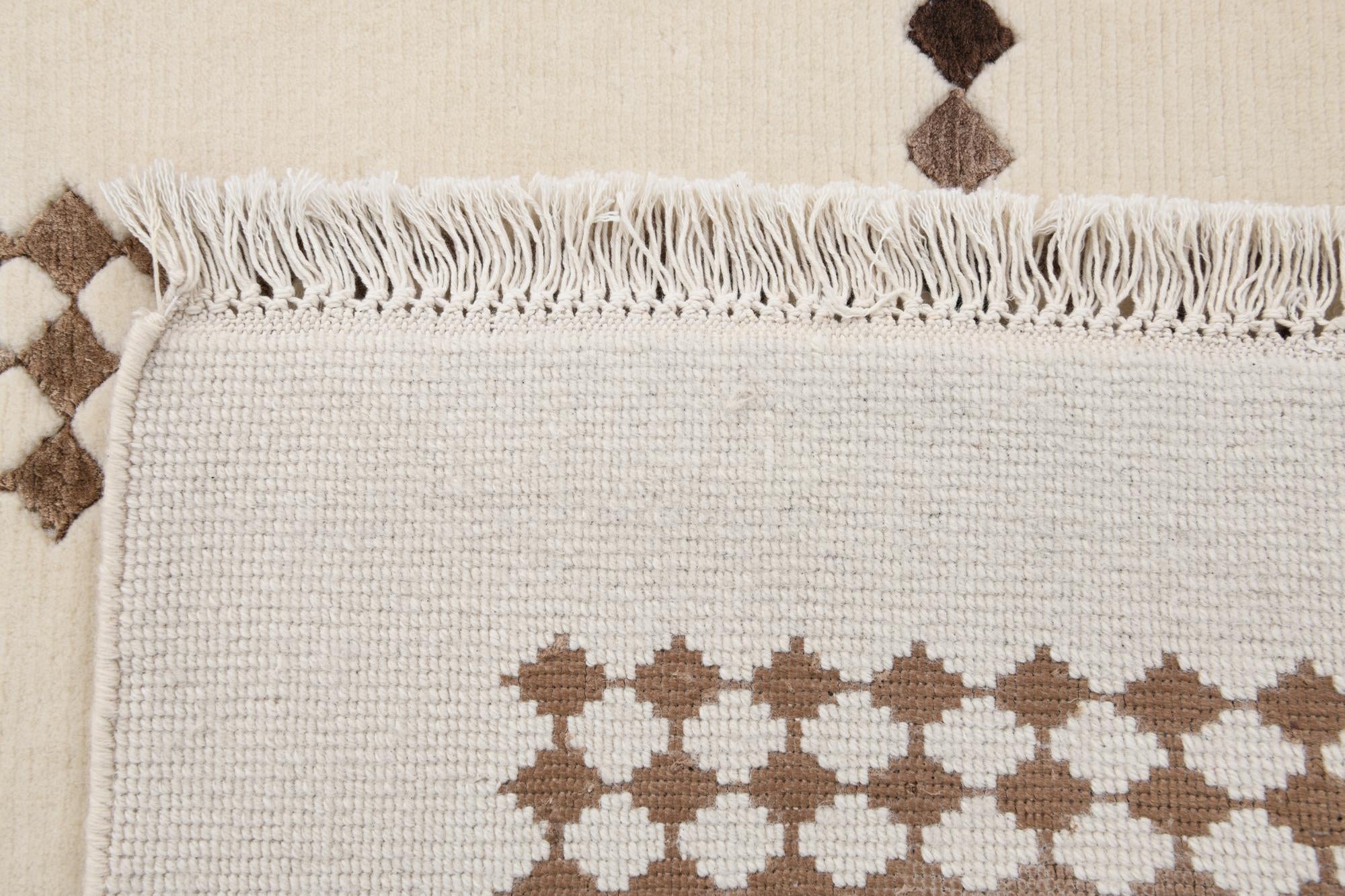 2' 9 x 9' 7 Hand Knotted Darya Wool Runner Rug
