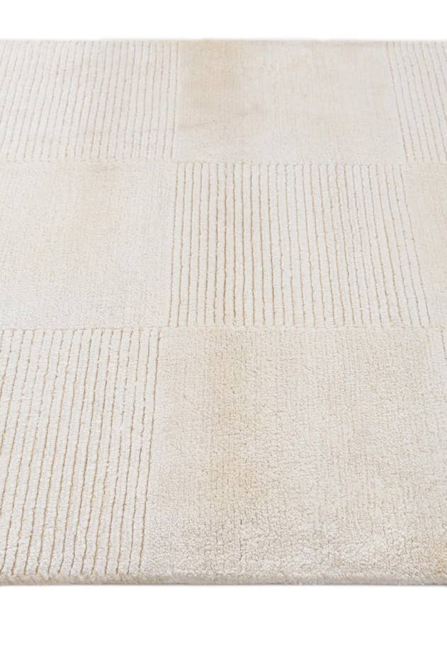 Detail image of 2' 8 x 9' 10 Hand Knotted Darya Wool Runner Rug