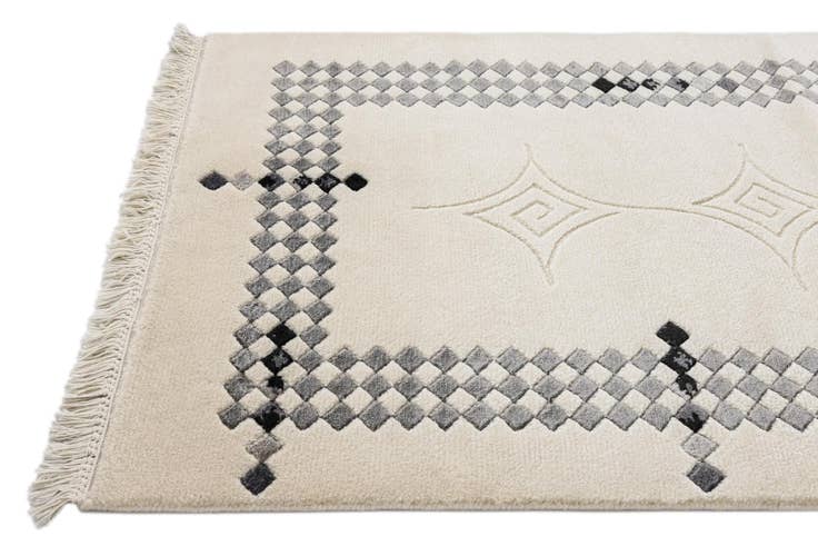 Detail image of 2' 7 x 9' 11 Hand Knotted Darya Wool Runner Rug