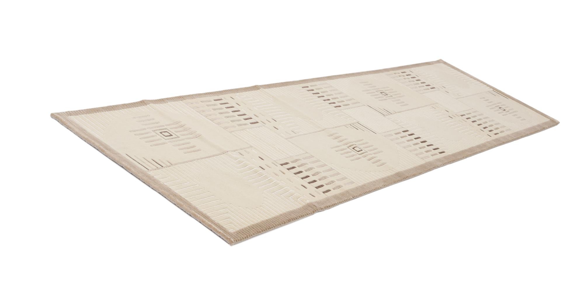 2' 7 x 9' 9 Hand Knotted Darya Wool Runner Rug