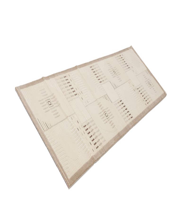 Detail image of 2' 7 x 9' 9  Hand Knotted Darya Wool Runner Rug