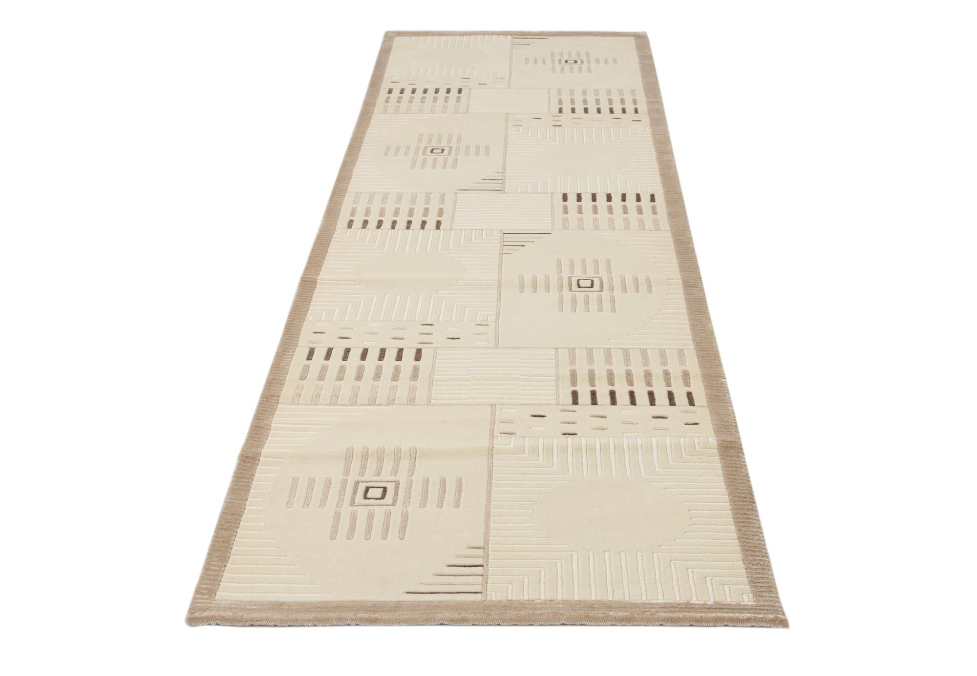 2' 7 x 9' 9 Hand Knotted Darya Wool Runner Rug