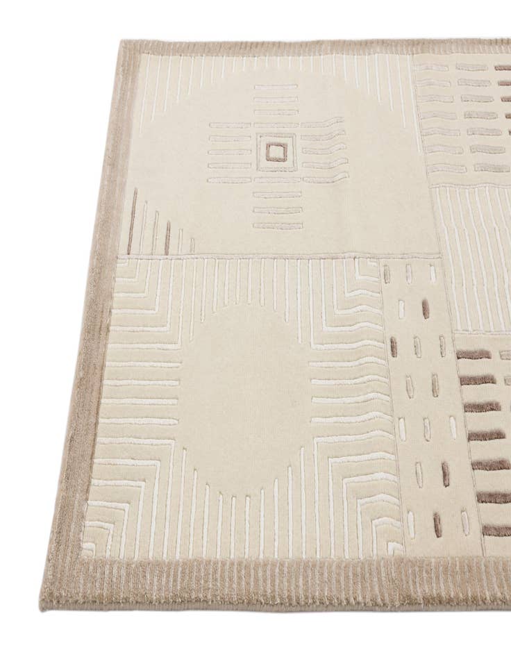 Detail image of 2' 7 x 9' 9  Hand Knotted Darya Wool Runner Rug