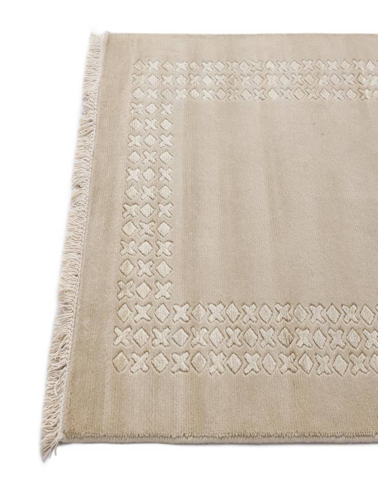 Detail image of 2' 8 x 13' Hand Knotted Darya Wool Runner Rug