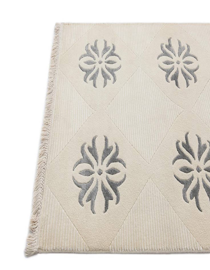 Detail image of 2' 7 x 13' 1  Hand Knotted Darya Wool Runner Rug