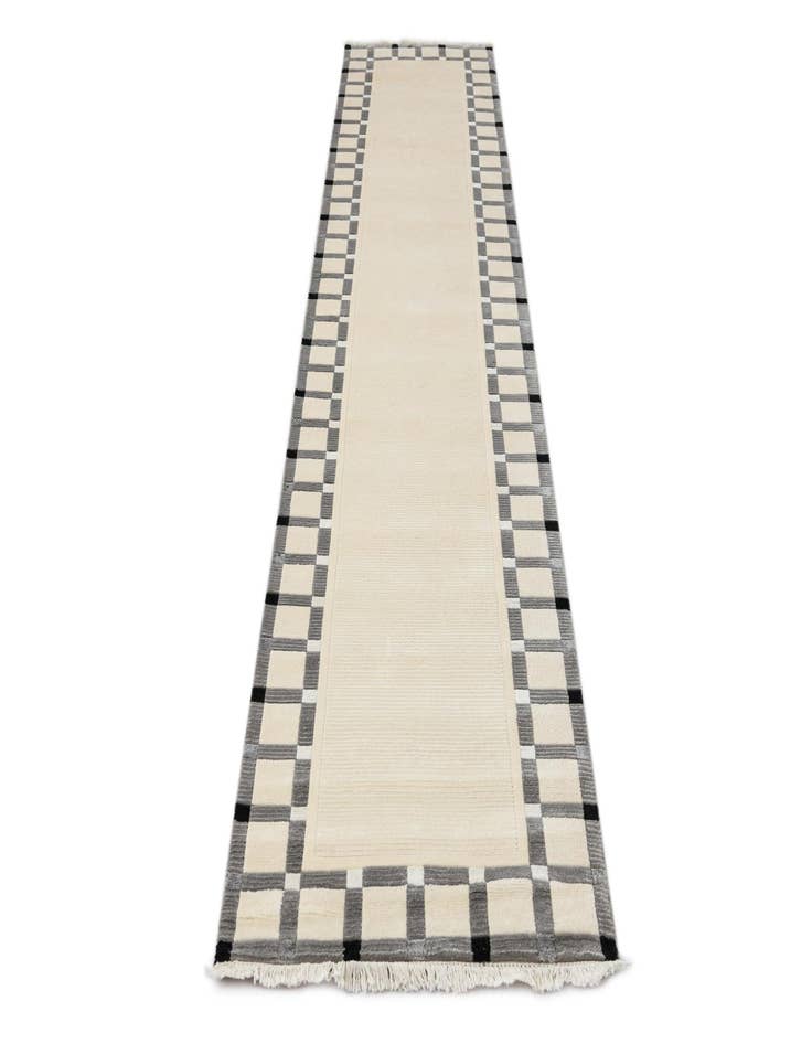 Detail image of 2' 7 x 12' 11  Hand Knotted Darya Wool Runner Rug