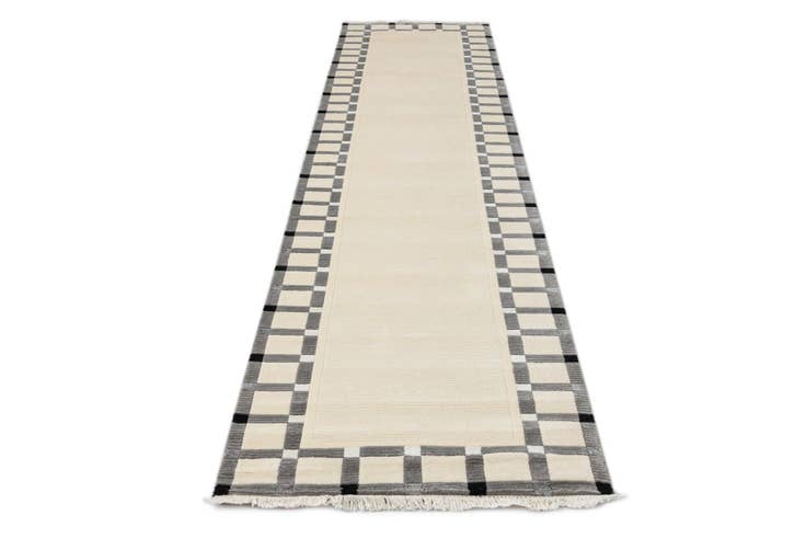 Detail image of 2' 7 x 12' 11 Hand Knotted Darya Wool Runner Rug