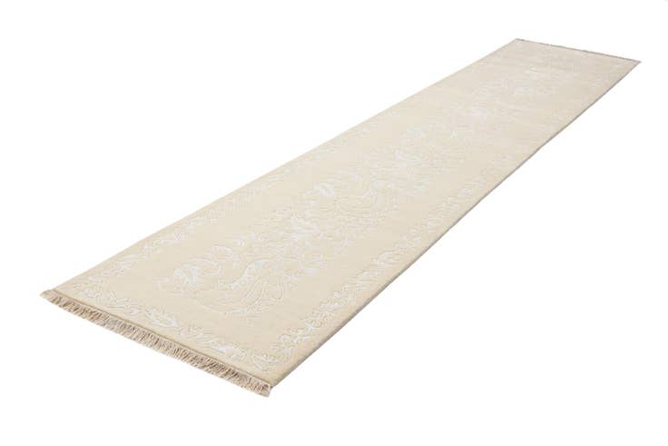 Detail image of 2' 8 x 13' Hand Knotted Darya Wool Runner Rug