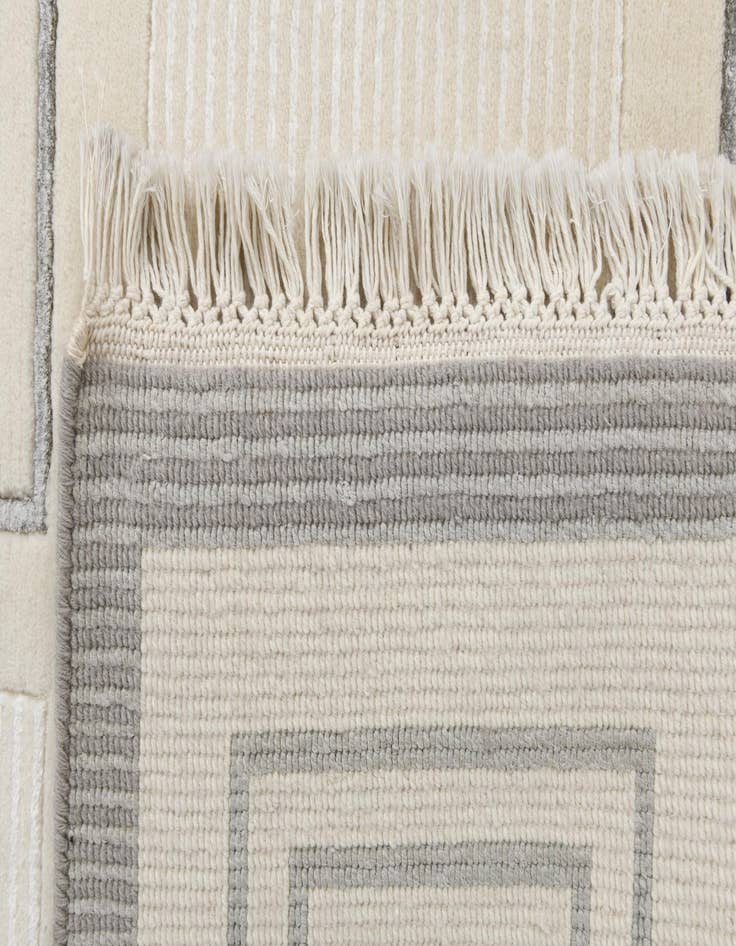 Detail image of 2' 7 x 13'  Hand Knotted Darya Wool Runner Rug
