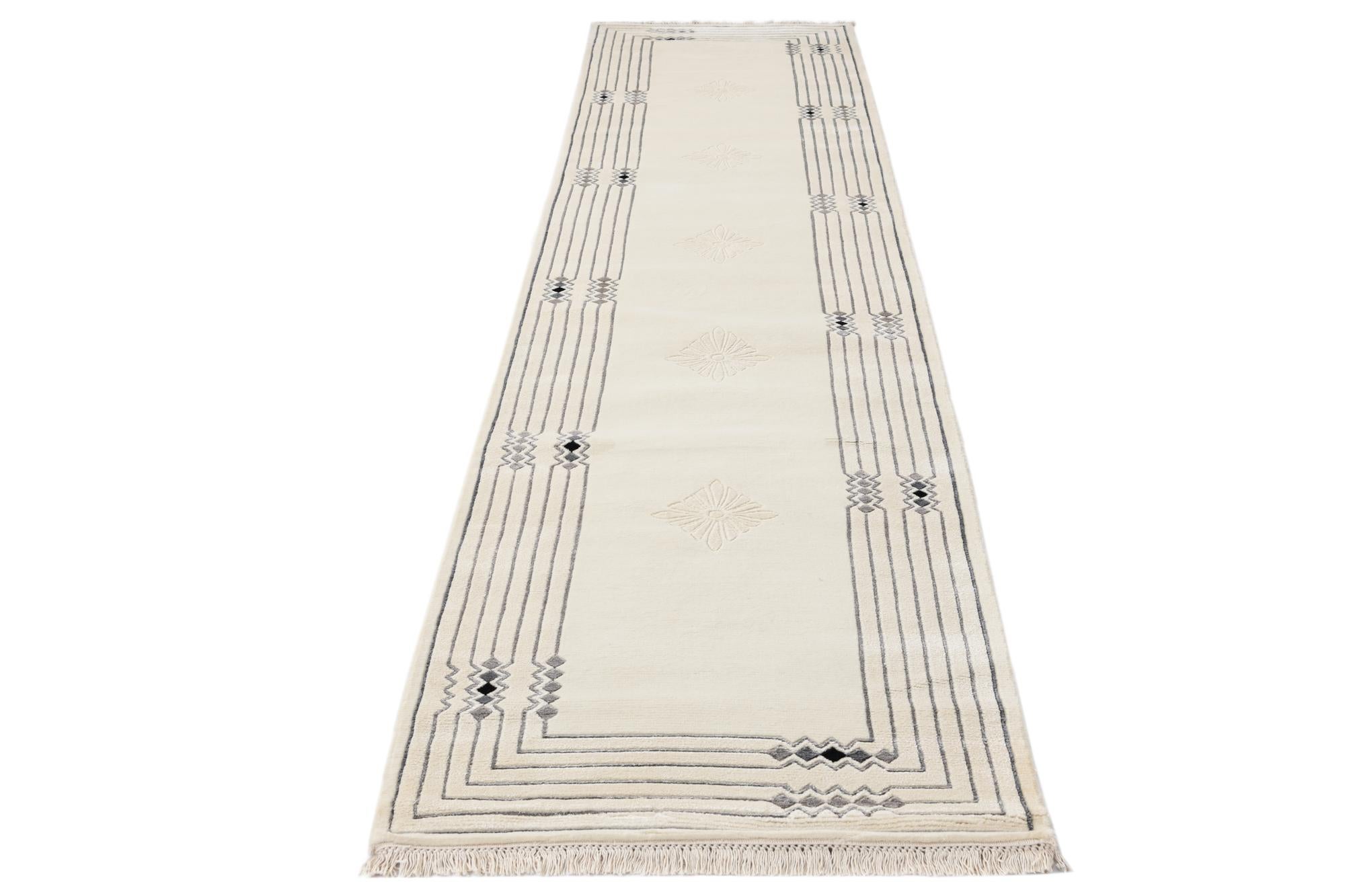 2' 8 x 12' 10 Hand Knotted Darya Wool Runner Rug