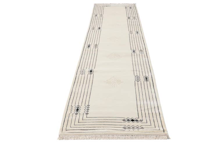 Detail image of 2' 8 x 12' 10 Hand Knotted Darya Wool Runner Rug