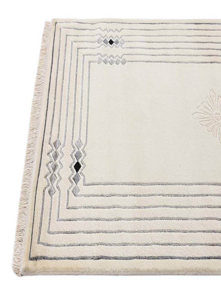 Detail image of 2' 8 x 12' 10  Hand Knotted Darya Wool Runner Rug