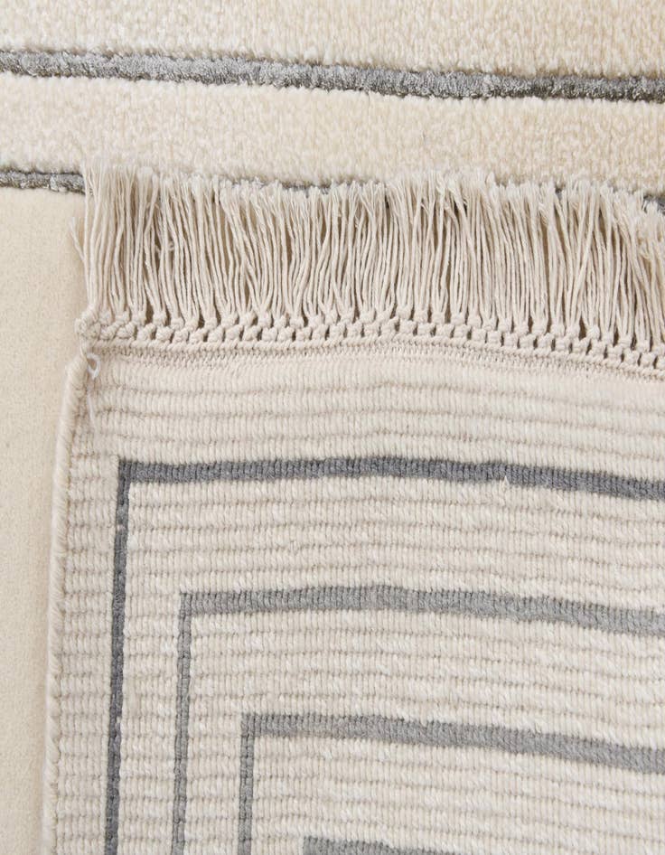 Detail image of 2' 8 x 12' 10  Hand Knotted Darya Wool Runner Rug