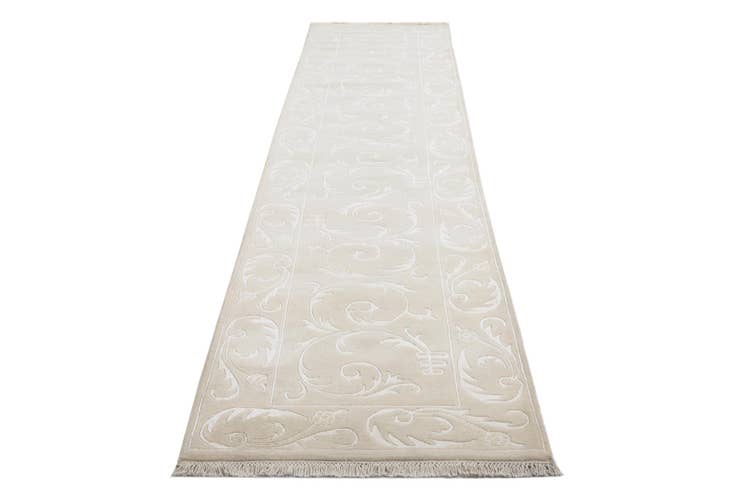 Detail image of 2' 8 x 13' 1 Hand Knotted Darya Wool Runner Rug