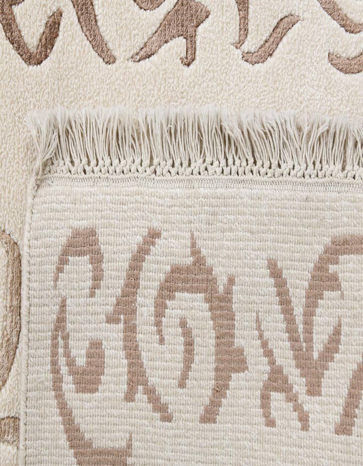 Detail image of 2' 7 x 13' 3  Hand Knotted Darya Wool Runner Rug