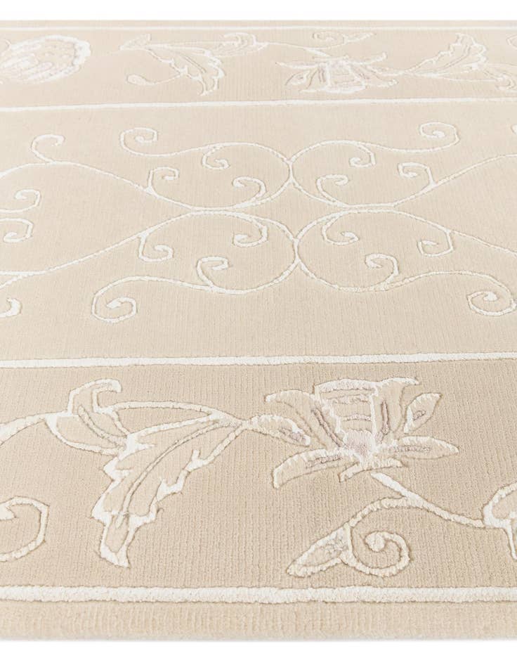 Detail image of 3' 1 x 13' 3  Hand Knotted Darya Wool Runner Rug