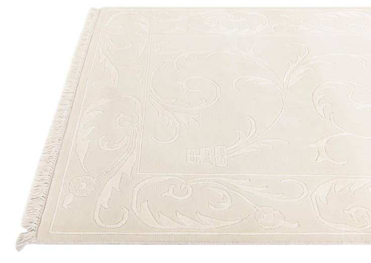 Detail image of 3' 4 x 6' 8 Hand Knotted Darya Wool Runner Rug