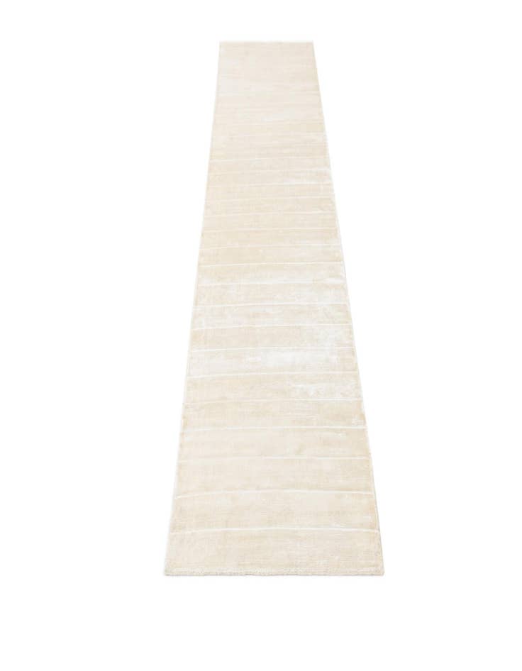 Detail image of 2' 7 x 9' 10  Hand Knotted Darya Wool Runner Rug