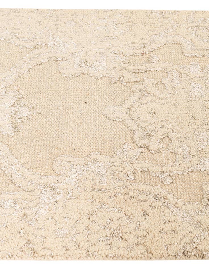 Detail image of 2' 8 x 8' 10  Hand Knotted Darya Runner Rug
