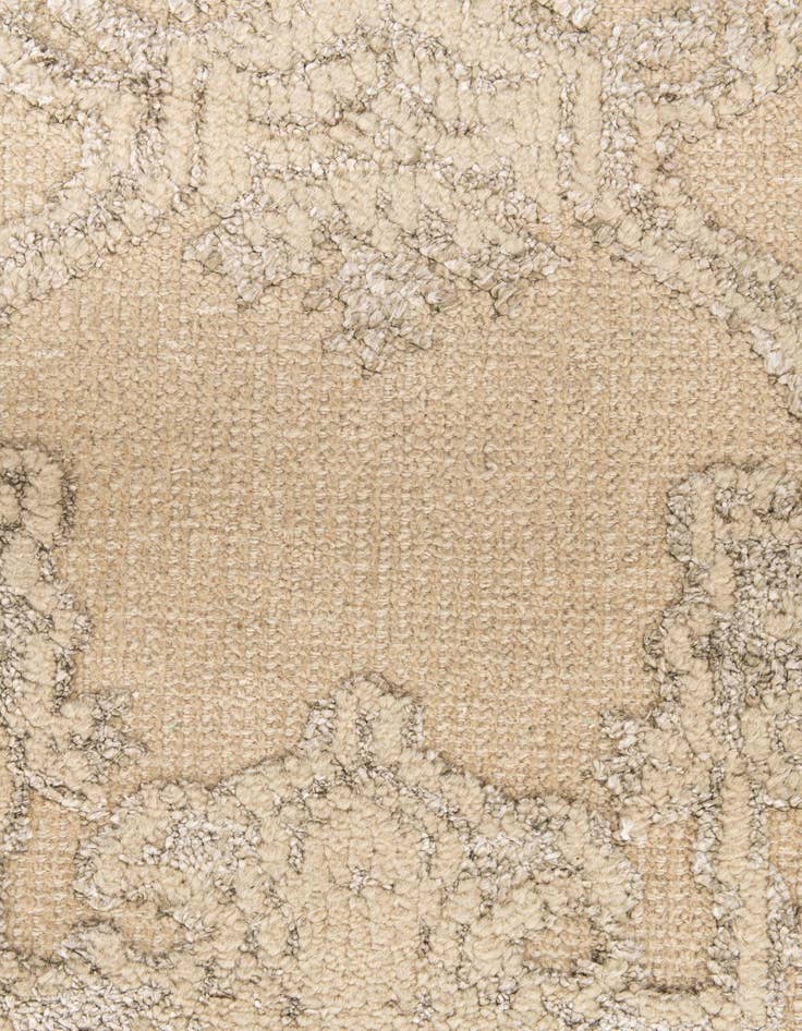 Detail image of 2' 8 x 8' 10  Hand Knotted Darya Runner Rug