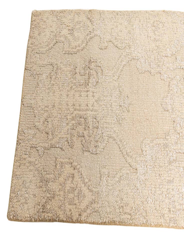 Detail image of 2' 8 x 8' 8  Hand Knotted Darya Runner Rug