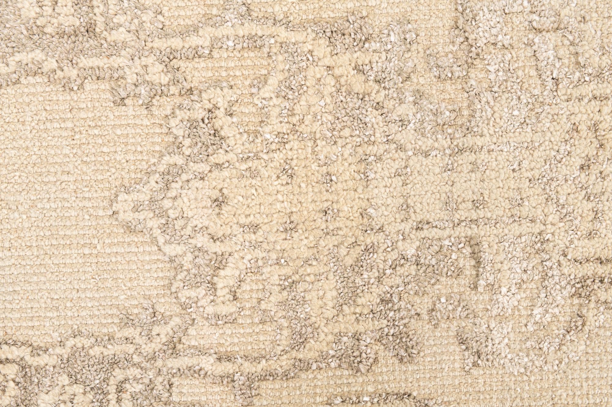 2' 8 x 8' 8 Hand Knotted Darya Runner Rug